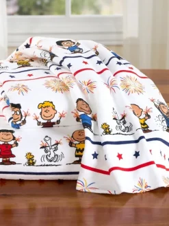 Peanuts Patriotic Pals Portuguese Cotton Bath Towel Collection
