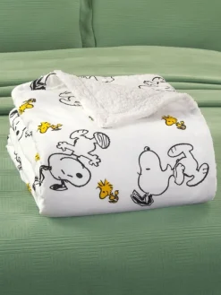 Peanuts Snoopy and Woodstock Flannel and Sherpa Blanket or Throw