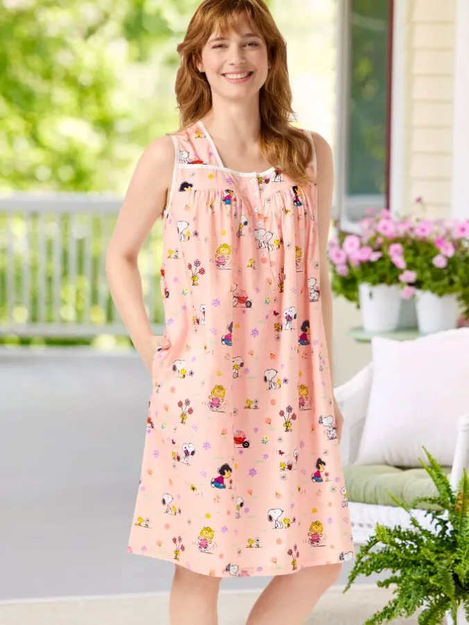 Peanuts Snoopy and Woodstock Floral Bouquets Cotton Nightgown