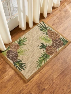 Pinecone Indoor/Outdoor Hooked Rug
