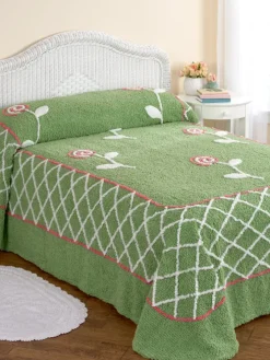Rose Blossom Cotton Chenille Bedspread