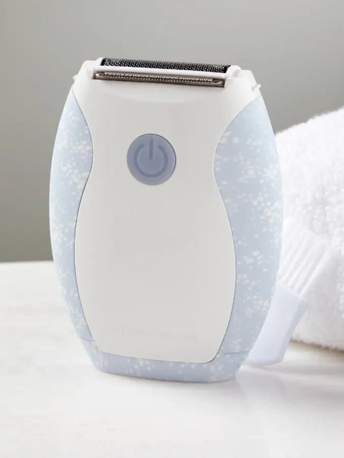Silky-Smooth Cordless Foil Shaver for Women