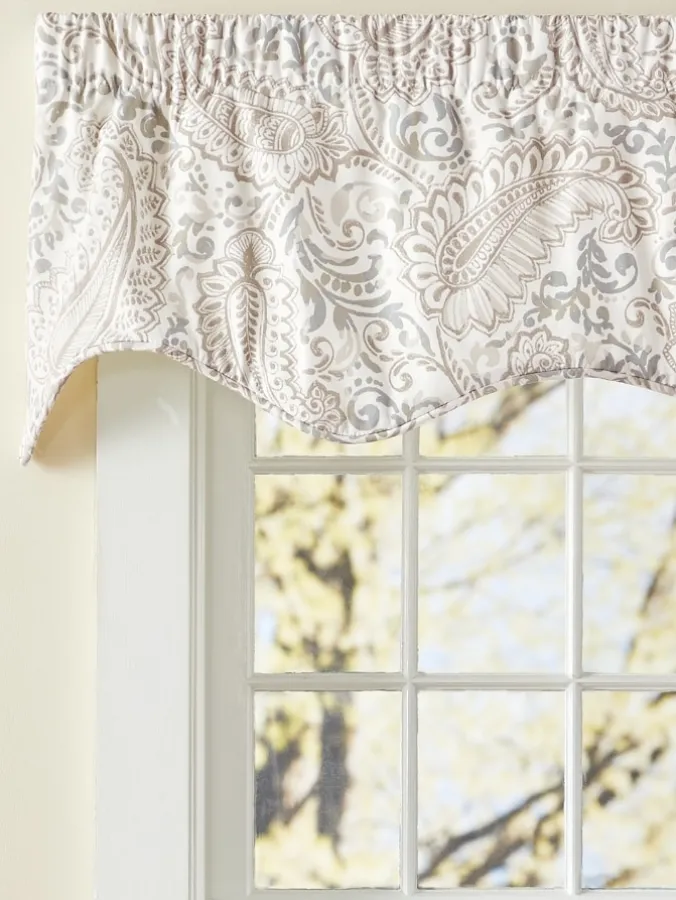 Simply Paisleys Rod Pocket Scalloped Valance