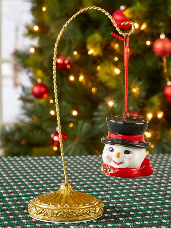 Single Ornament Metal Pedestal Stand