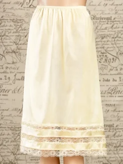 Snip-to-Fit Nylon Half-Slip