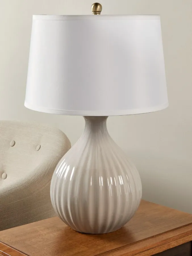 Soft Texture Rippled Ceramic Table Lamp