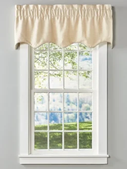 Soft Tweed Lined Rod Pocket Scalloped Valance by Country Curtains®