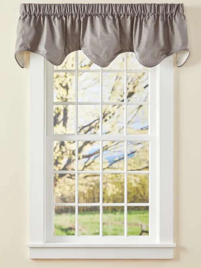 Solid Cotton Duck Lined Rod Pocket Scalloped Valance by Country Curtains®