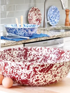 Splatterware Enamelware 8-Quart Bowl