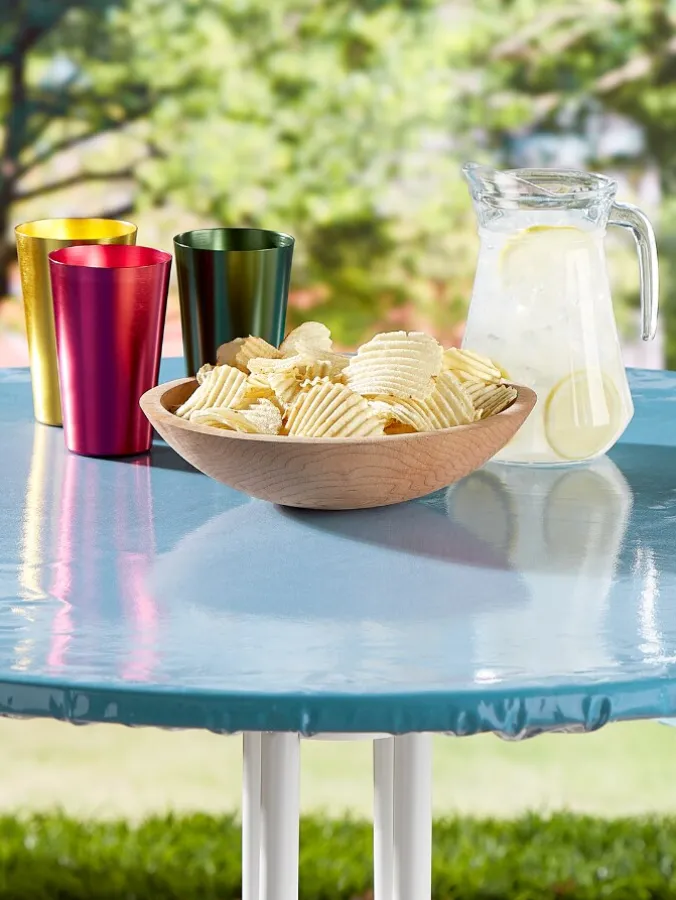 Stay-Put Oblong Elasticized Oilcloth Tablecloth