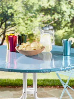 Stay-Put Round Elasticized Oilcloth Tablecloth