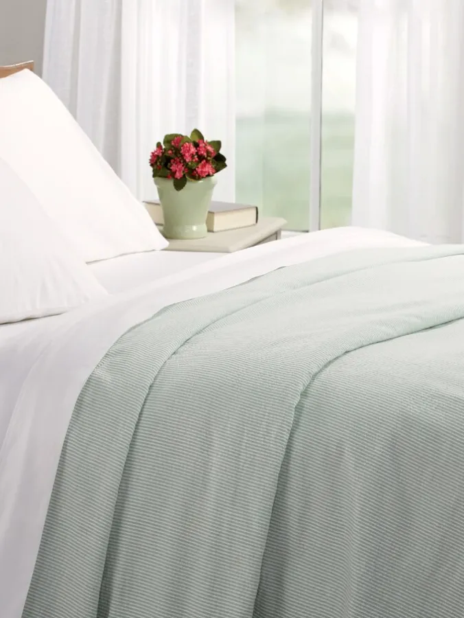 Stripe Seersucker Cotton Bedspread