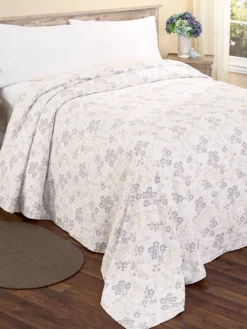 Sweet Blooms Cotton Matelasse Bedspread