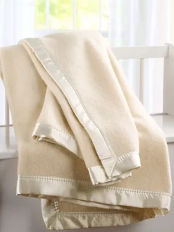 Sweet Lullaby Merino Wool Baby Blanket
