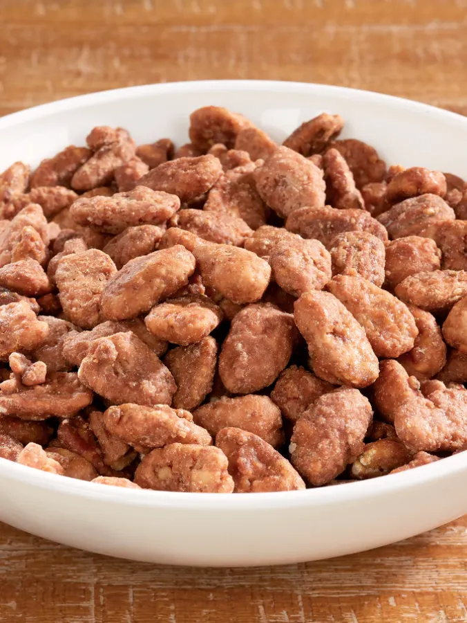 Toffee Praline Pecans, 1 Pound Tub