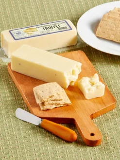 Vermont Cheddar Cheese, 8 Ounce Block