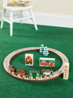 Vermont-Made Hardwood Maple North Pole Village Railway Set