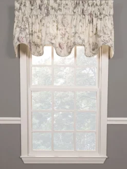 Whispering Hydrangea Lined Rod Pocket Scalloped Valance
