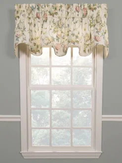 Whispering Hydrangea Lined Rod Pocket Scalloped Valance