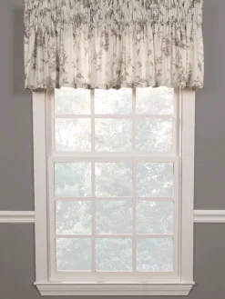 Whispering Hydrangea Rod Pocket Tailored Valance