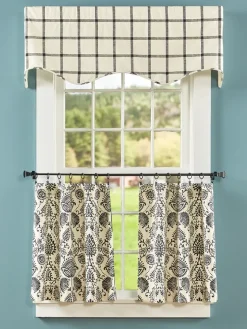 Windowpane Rod Pocket Plaid Print Scalloped Valance