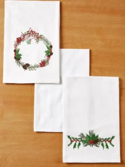 Winter Berries Flour Sack Christmas Kitchen Towels, Set of 3