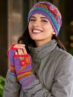Women's Floral Blossoms Lassen Wool Beanie