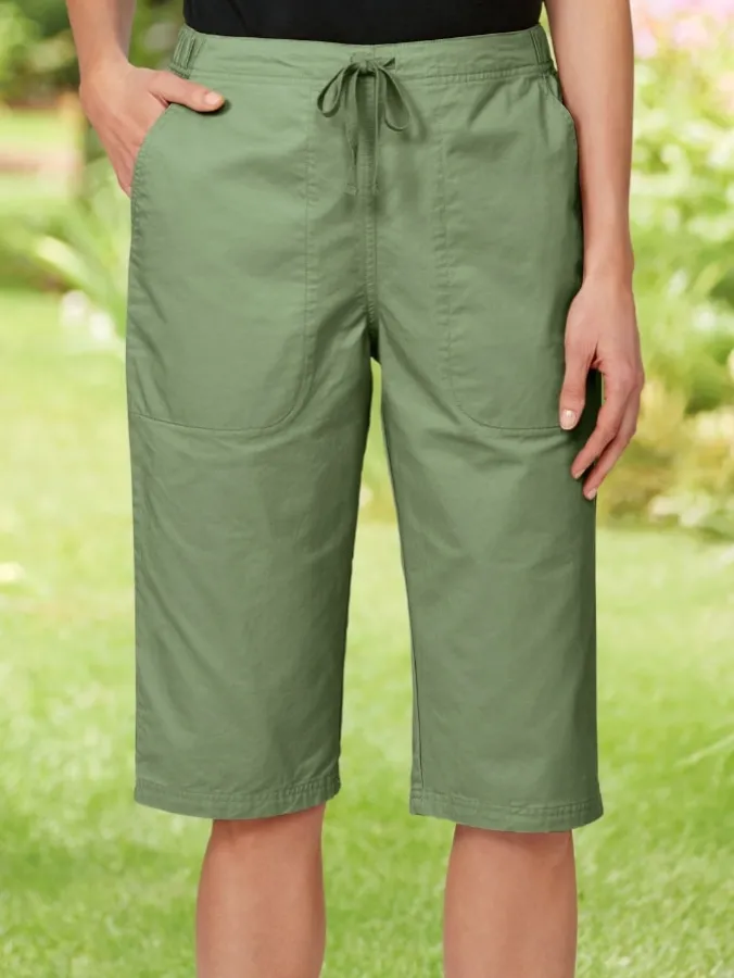 Women's Garment-Washed Cotton Twill Capri Pants