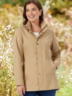 Women's Lightweight Hooded Packable Jacket