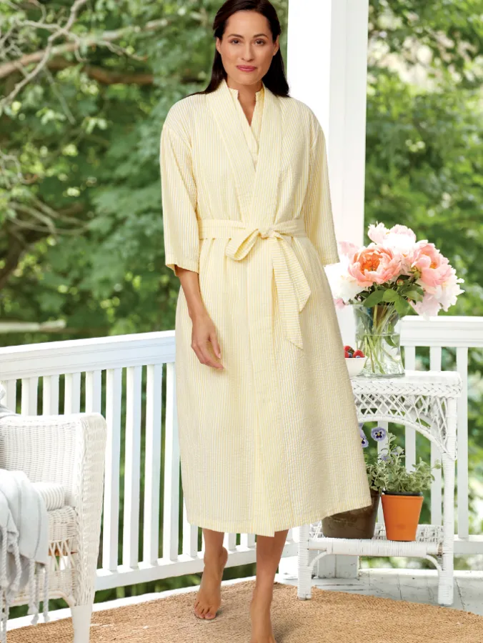 Women's Lightweight Seersucker Robe