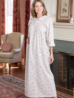 Women's Printed Portuguese Cotton Flannel Snap-Front Robe